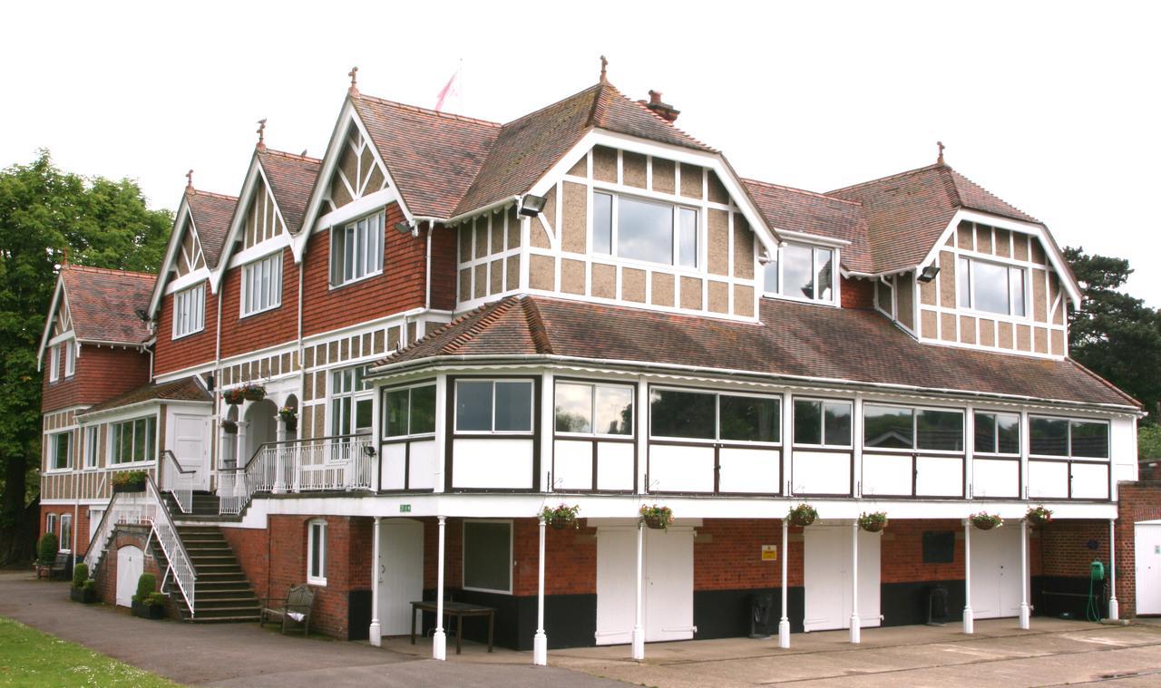 מלון הנלי און תמז Leander Club מראה חיצוני תמונה